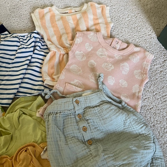 6-12 month spring/summer bundle - Picture 4 of 11